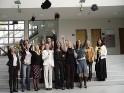 Wenn die H&uuml;te fliegen, war das Studium erfolgreich.