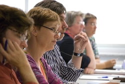 Neue Bachelor-Studieng&auml;nge Pflegep&auml;dagogik und Pflegemanagement schlie&szlig;en L&uuml;cke