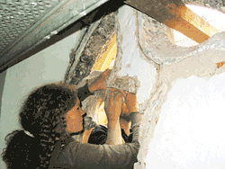 Arbeiten an einem Ma&szlig;werk