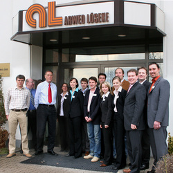 Realfallseminar der L&ouml;seke-Stiftungsprofessur: Studierende untersuchen Lager- und Logistikproze