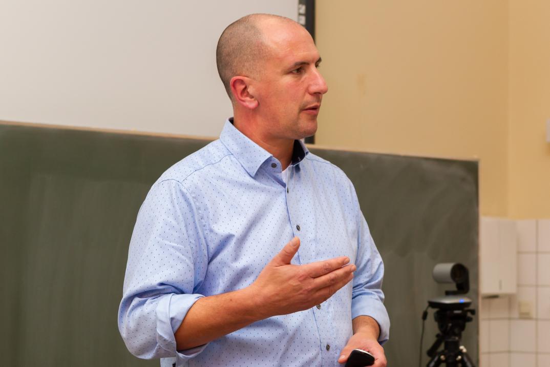 Bild Prof. Dr. Oliver Kestel